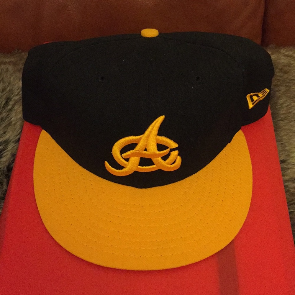 Fitted Hat Águilas Cibaenas baseball team